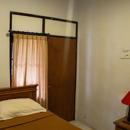 Nyoman Guesthouse Canggu Pokoj fotografie