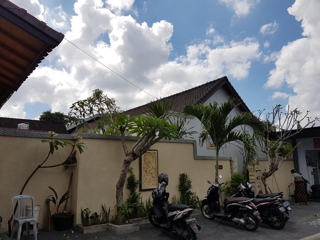 Nyoman Guesthouse Canggu Exteriér fotografie